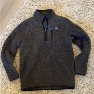 Patagonia boys size XL (14) pullover